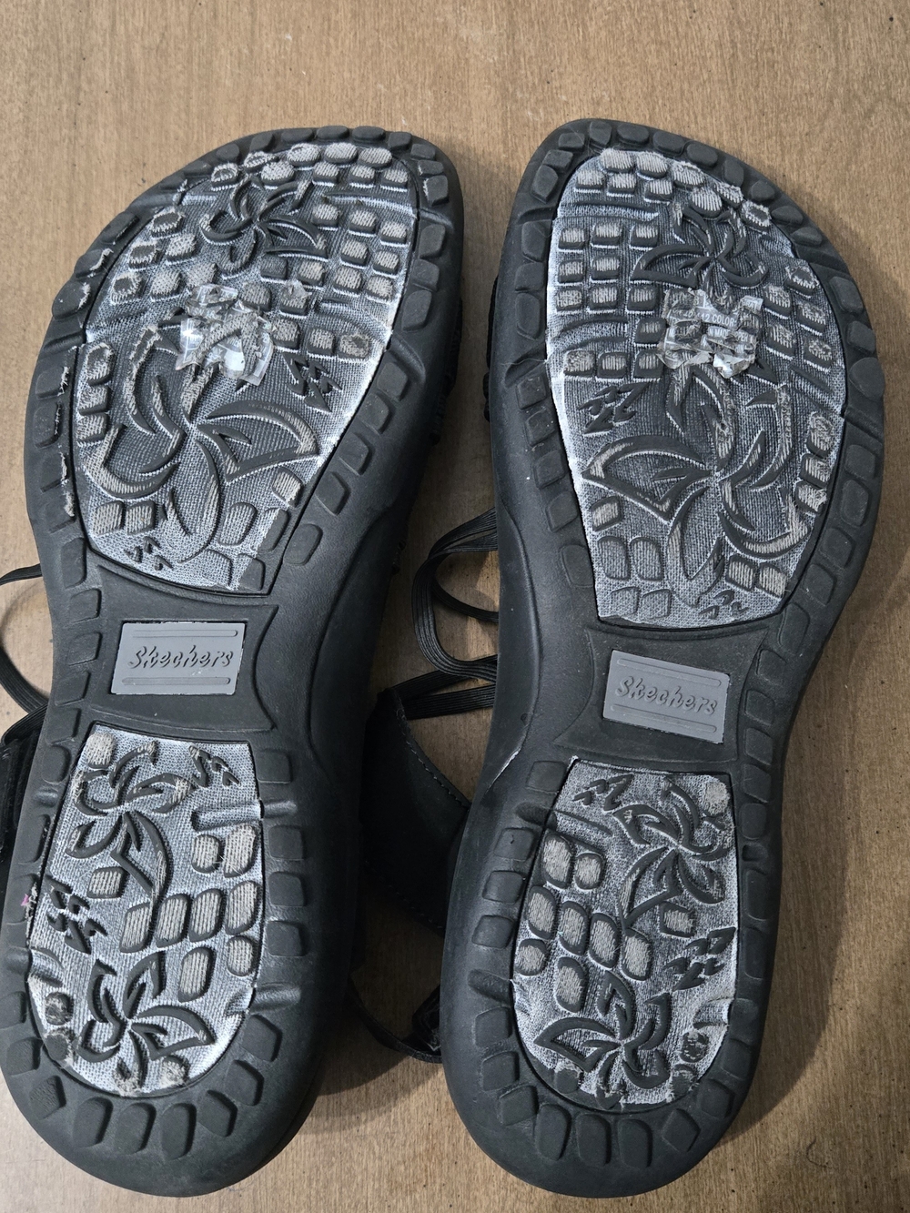 Skechers Black Sandals with Blue Aztec Footbed - Picture 8 of 8